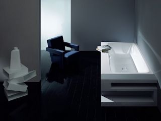 Kąpiel w łazience z wanną Kaldewei Asymmetric Duo