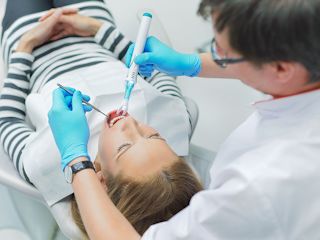 Czy kobiety w ciąży powinny bać się dentysty?