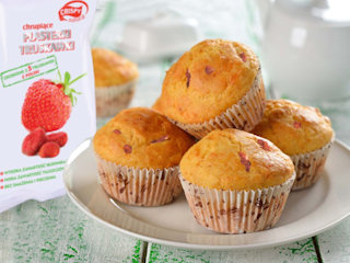 Muffinki z suszonymi truskawkami