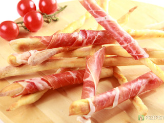 Grissini z szynką parmeńską