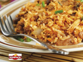 Ryż basmati Fit`s z kurczakiem i brzoskwiniami 